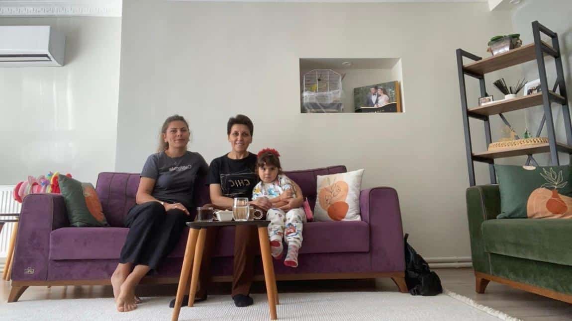 Yarın Sizinleyiz...